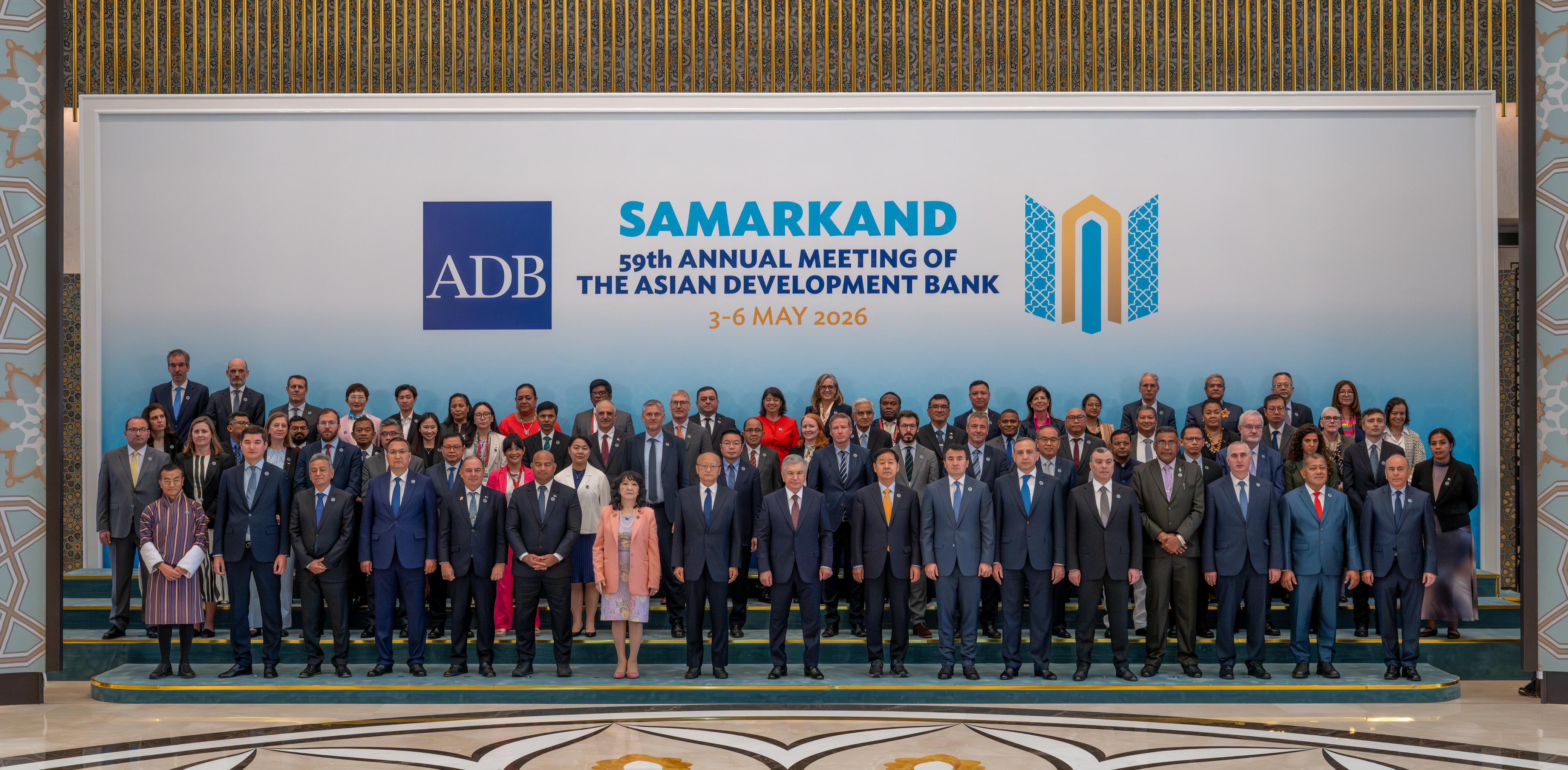 AİB-nin 59-cu İllik Toplantısının rəsmi açılış mərasimi keçirilib, Sahil Babayev Biznes Sessiyada çıxış edib