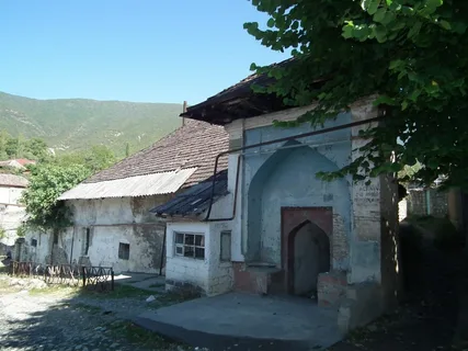 Şəkidə Dərə hamamı təmir olunacaq