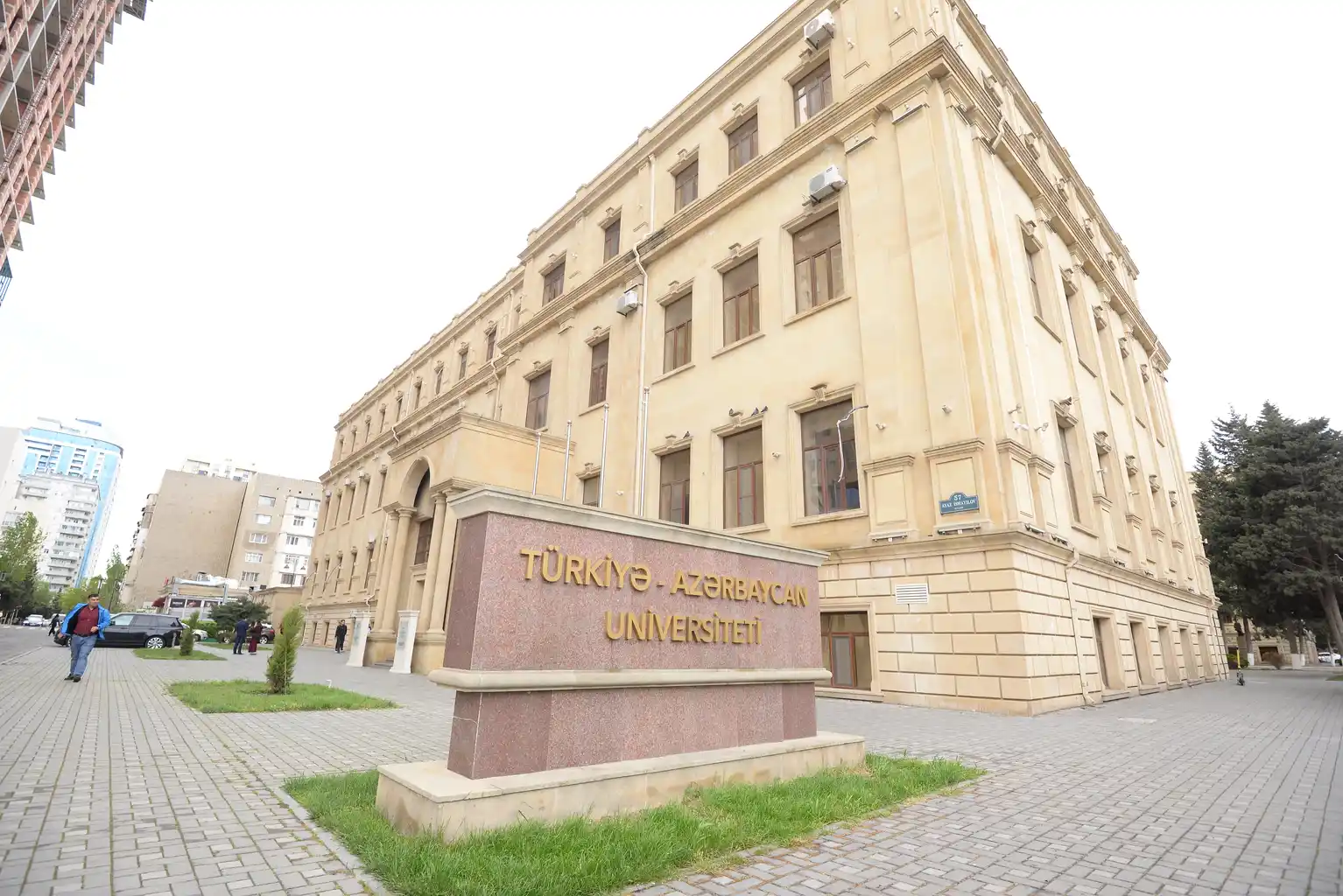 Türkiyə-Azərbaycan Universitetinə infotur təşkil edilib - FOTO