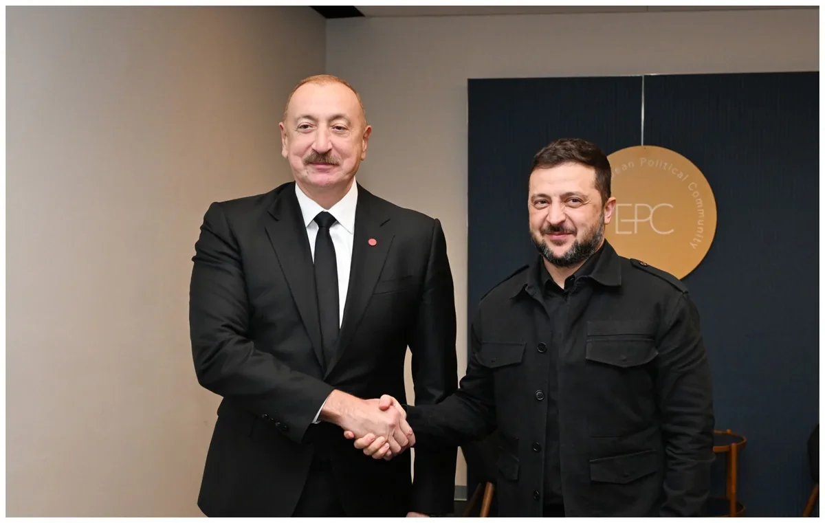 Zelenski İlham Əliyevə zəng edib