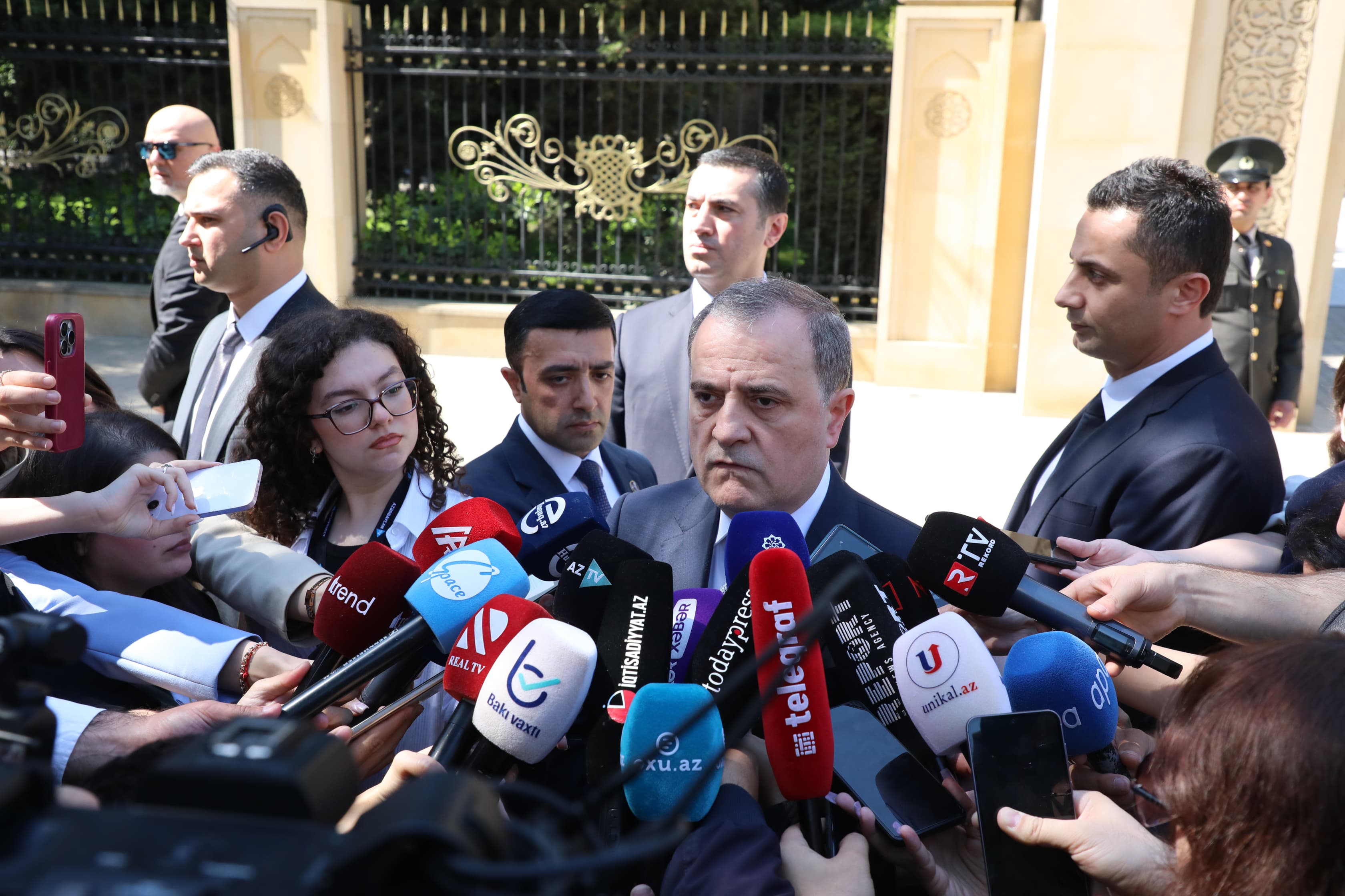Azərbaycan Ermənistandakı prosesləri yaxından izləyir - Nazir