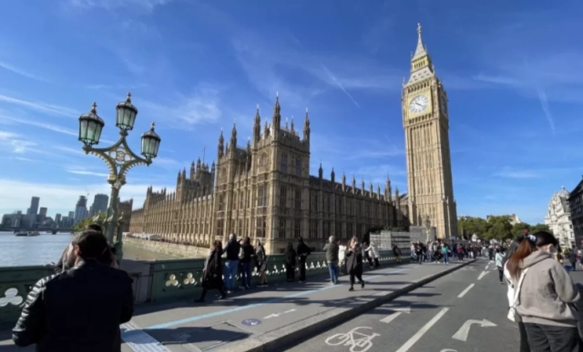 Böyük Britaniya Rusiyaya qarşı sanksiyaları genişləndirib