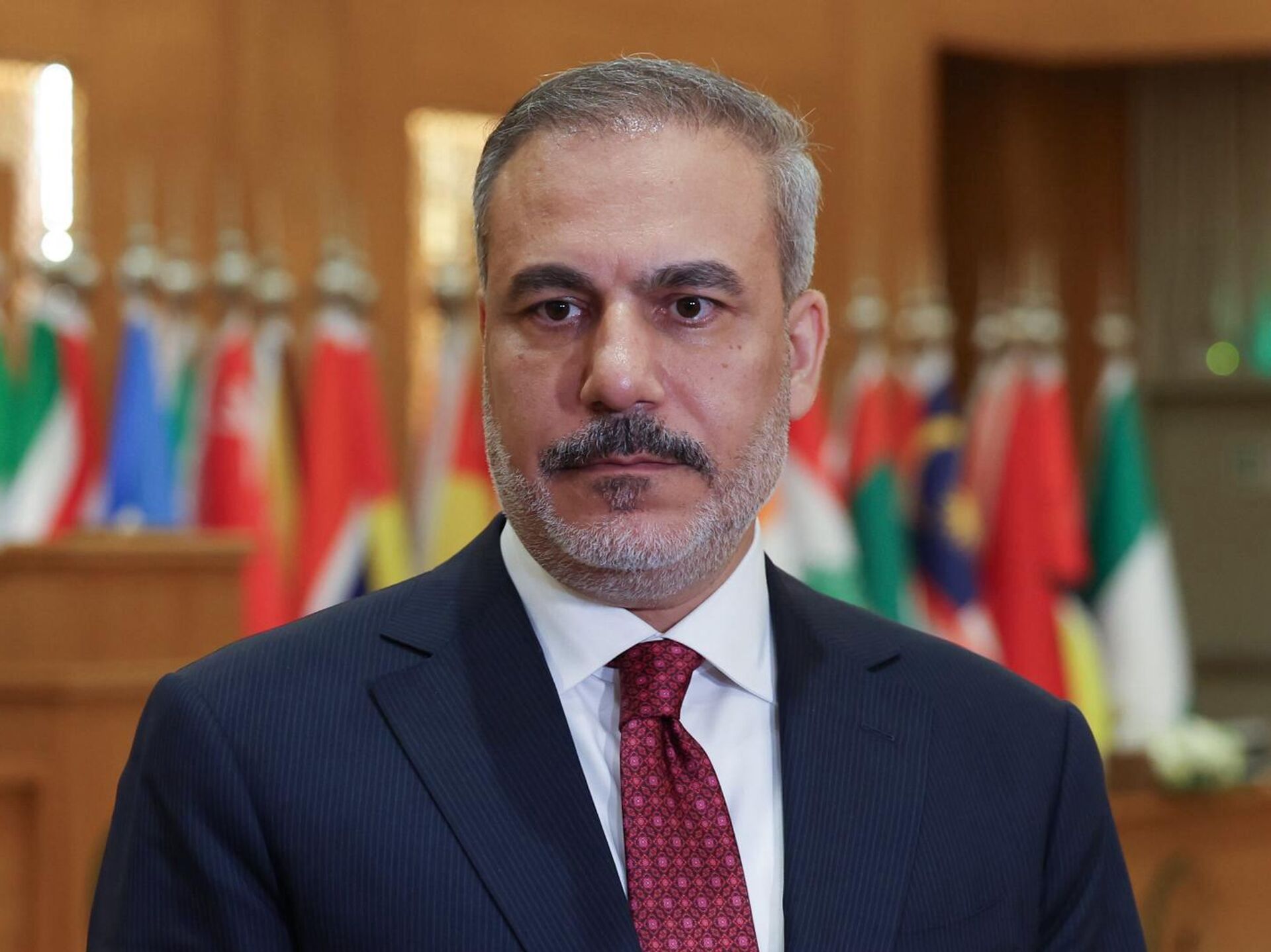 Fidan: Hörmüz boğazının blokadası qlobal iqtisadiyyata təzyiq göstərməyə davam edir