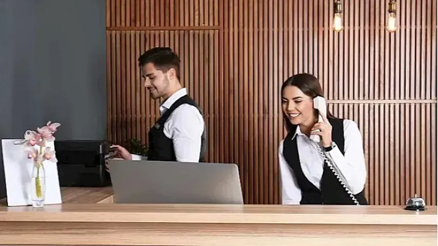 Hotellərdə əmək haqqı xərcləri 44 milyon manatı keçdi