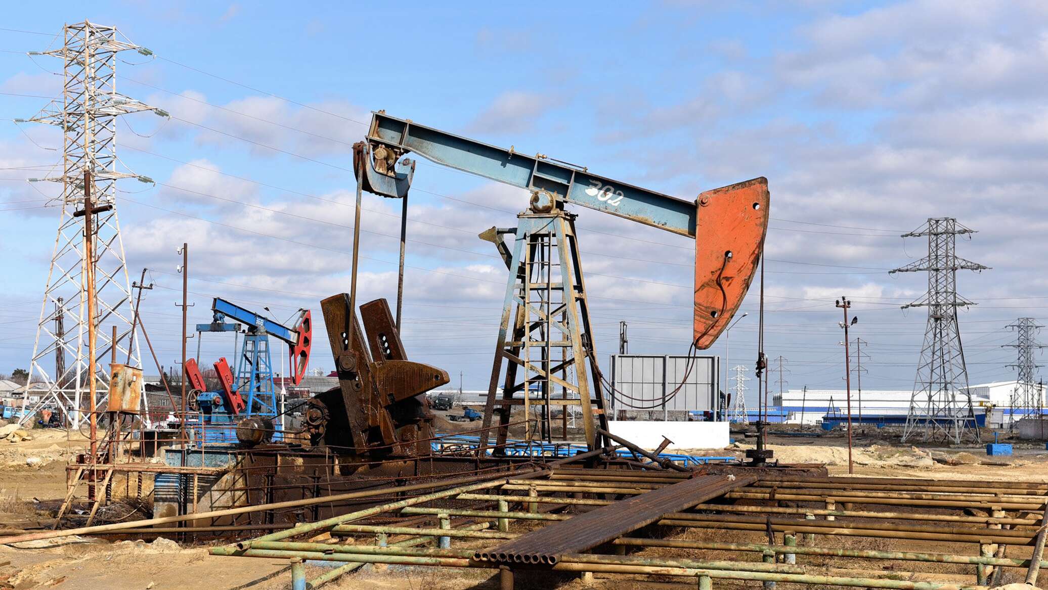 Azərbaycan "OPEC+" kvotasından gündəlik 91 min barel geri qalıb