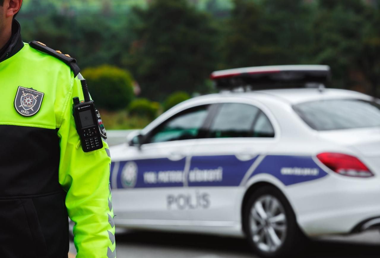 Yol polisi əlverişsiz hava ilə bağlı sürücülərə xəbərdarlıq edib