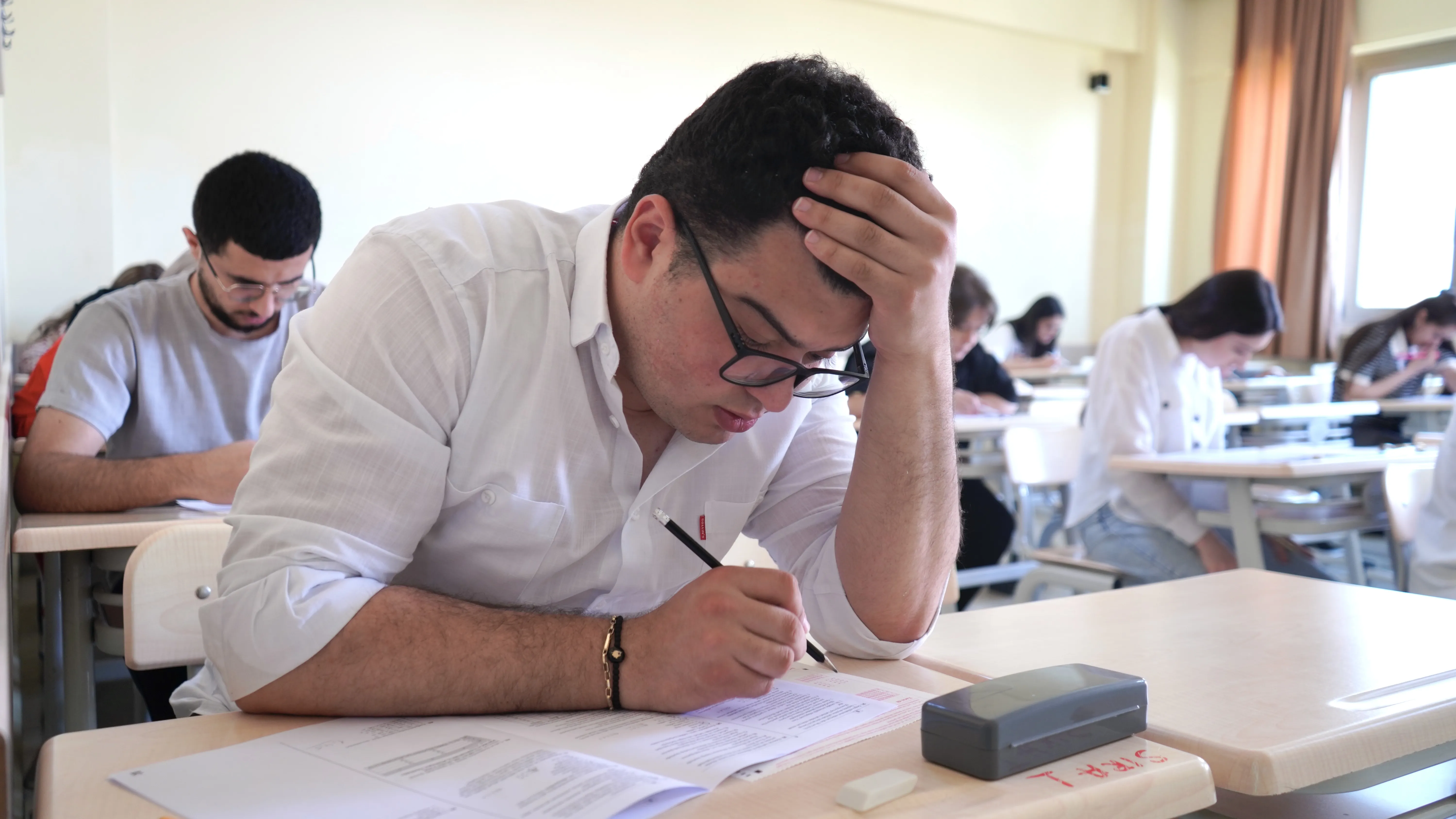 Magistraturaya qəbul imtahanının ikinci cəhdi təkrar keçiriləcək
