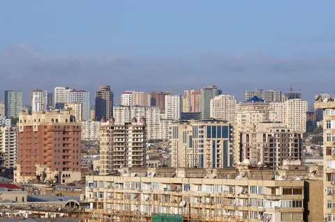 Bakı və Qəbələdə məcburi köçkün binalarında təmir aparılacaq