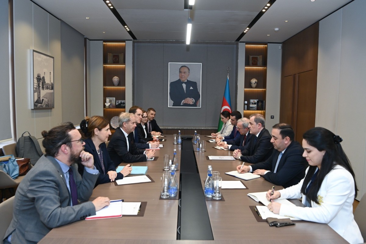 Ceyhun Bayramov Aİ rəsmisi ilə yeni ikitərəfli sazişi və Tərəfdaşlıq Prioritetləri sənədini müzakirə edib
