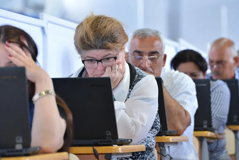 Müəllimlərin yerdəyişməsi üzrə növbəti vakansiya seçiminə başlanılır