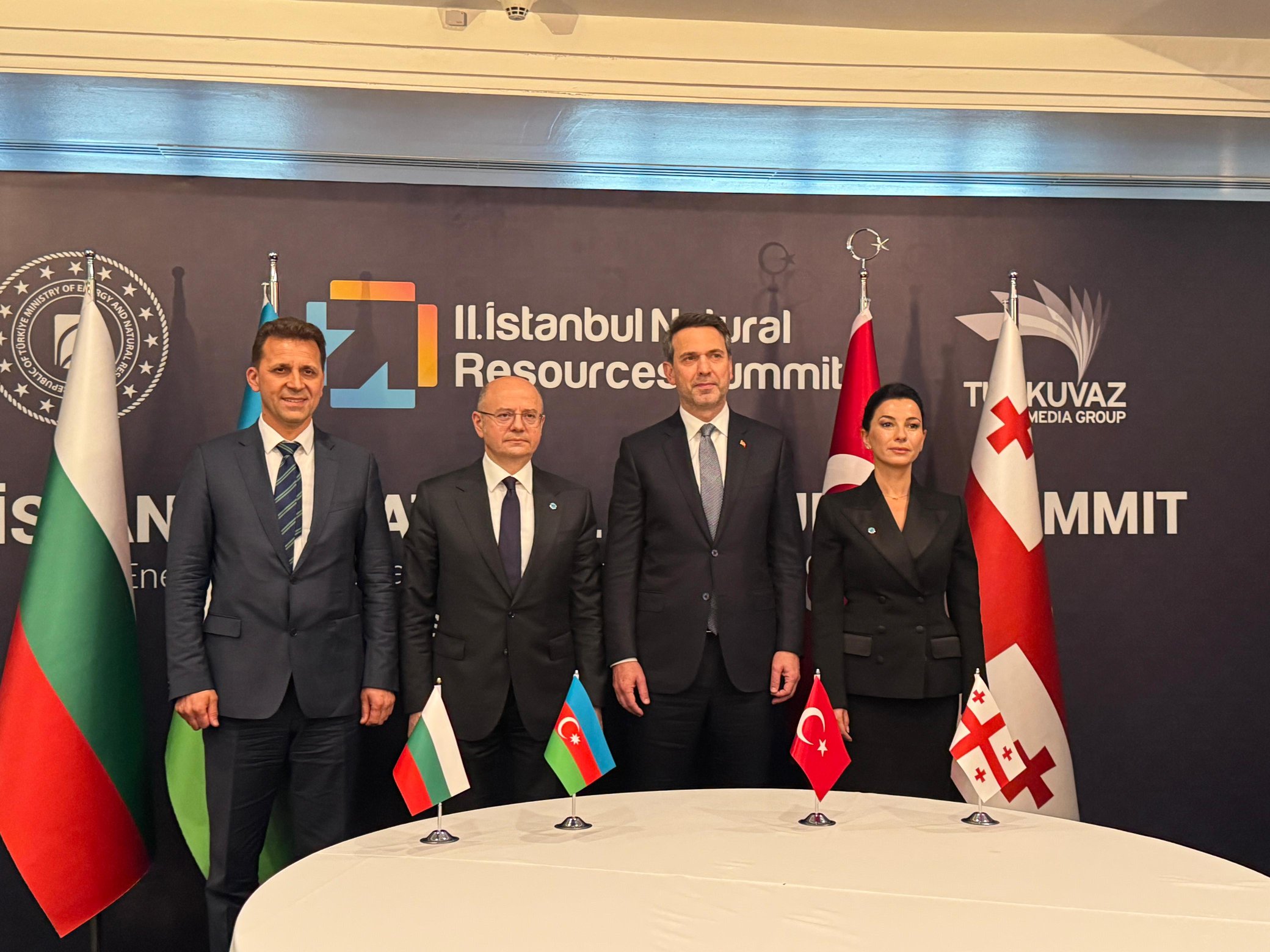 Regional "yaşıl enerji" dəhlizi layihəsinin sürətləndirilməsi üzrə Yol Xəritəsinin hazırlanmasına dair razılıq əldə olunub