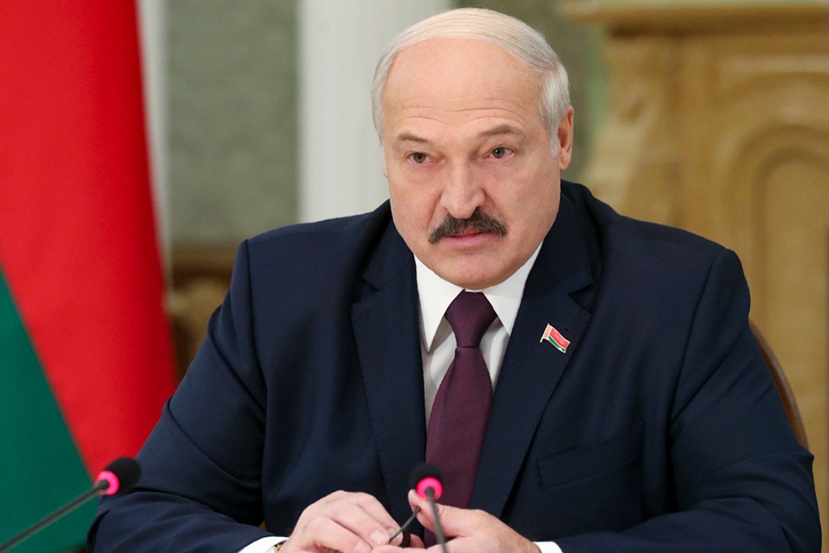 Lukaşenko Prezident İlham Əliyevə təbrik ünvanlayıb