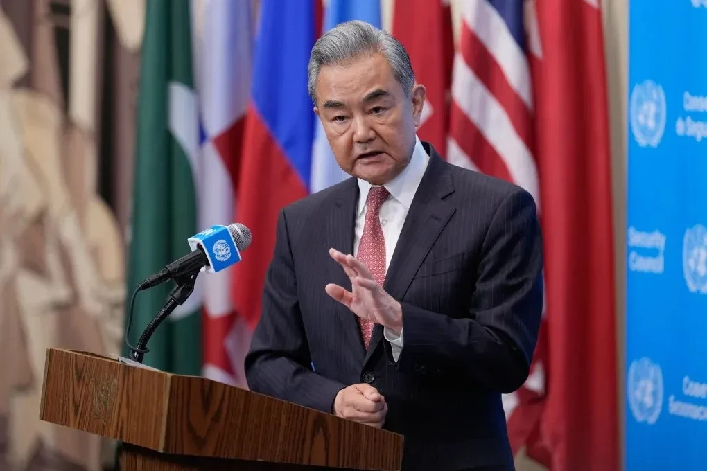 XİN rəhbəri: Çin ABŞ və İran arasındakı münaqişənin həlli üçün səylər göstərir