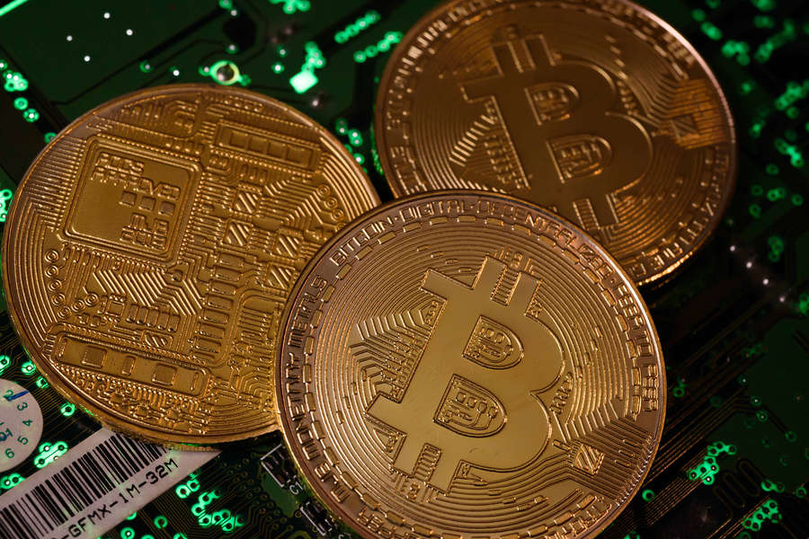Bitkoinin qiyməti 60 min dollardan aşağı düşüb