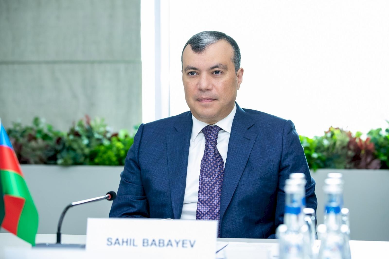 Azərbaycanın strateji valyuta ehtiyatları dövlət borcunu 19.2 dəfə üstələyir – Nazir