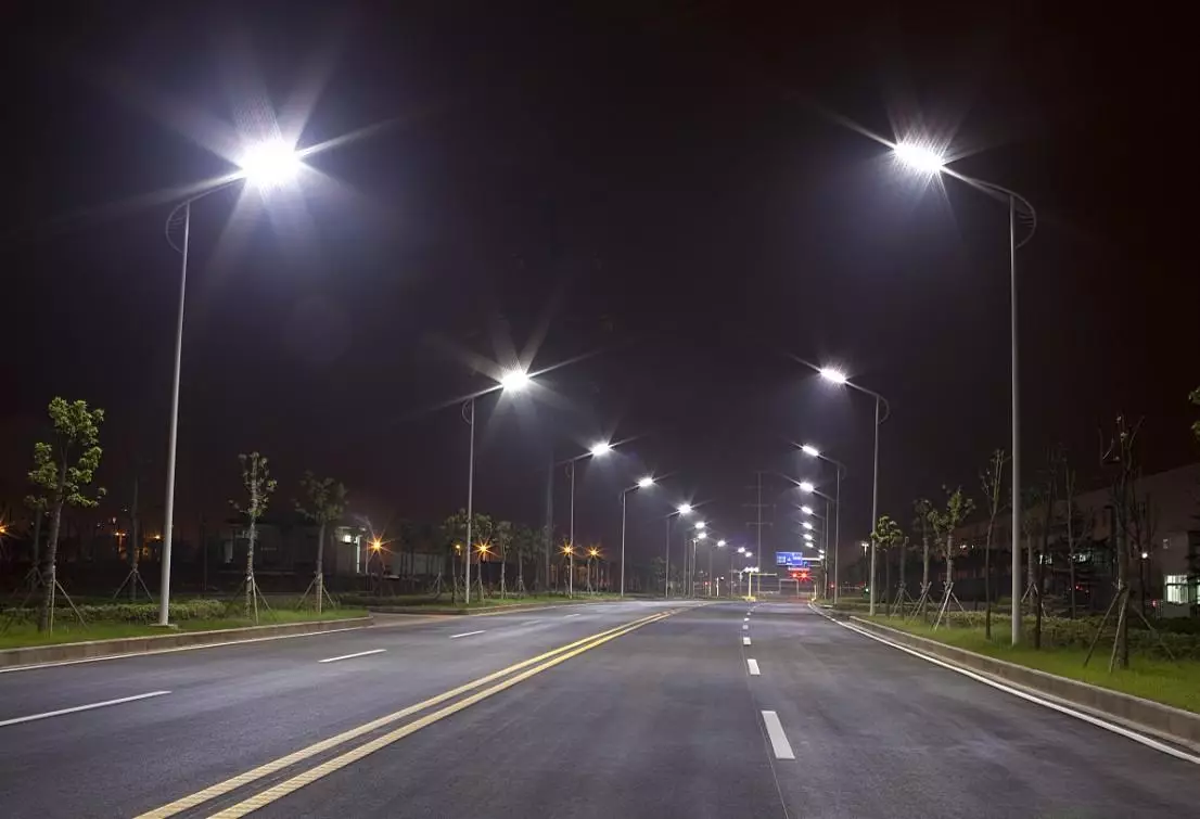 Bakı küçələrinin işıqlandırılması üçün builki xərclər artırılıb
