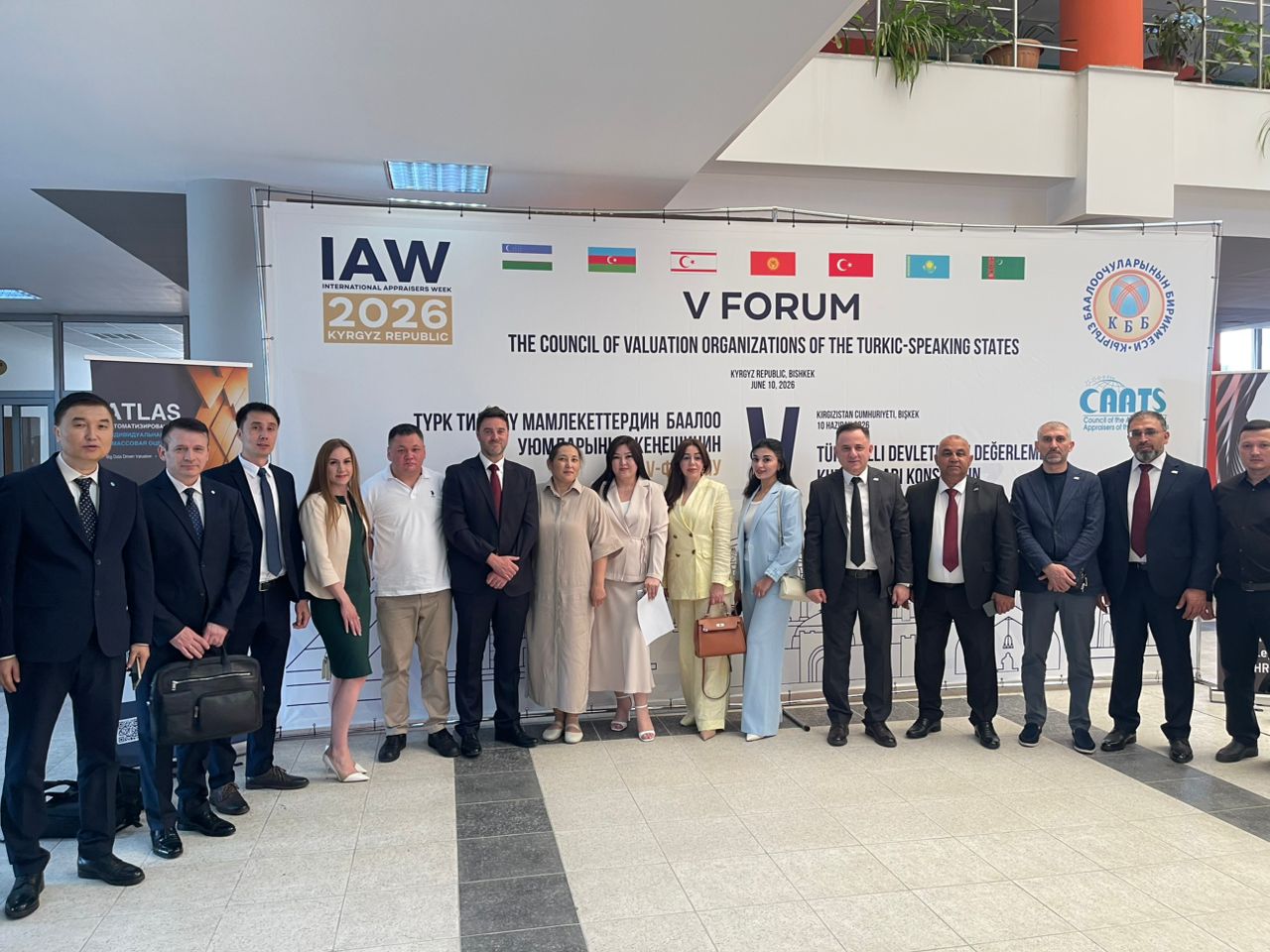Qırğızıstanda Türk Dövlətləri Qiymətləndiricilər Birlikləri Şurasının 5-ci Forumu keçirilib - FOTO - Foto 9