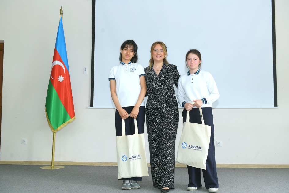 Xankəndidə AZƏRTAC-ın Uşaq Bilik Portalının təqdimatı olub - FOTO - Foto 3