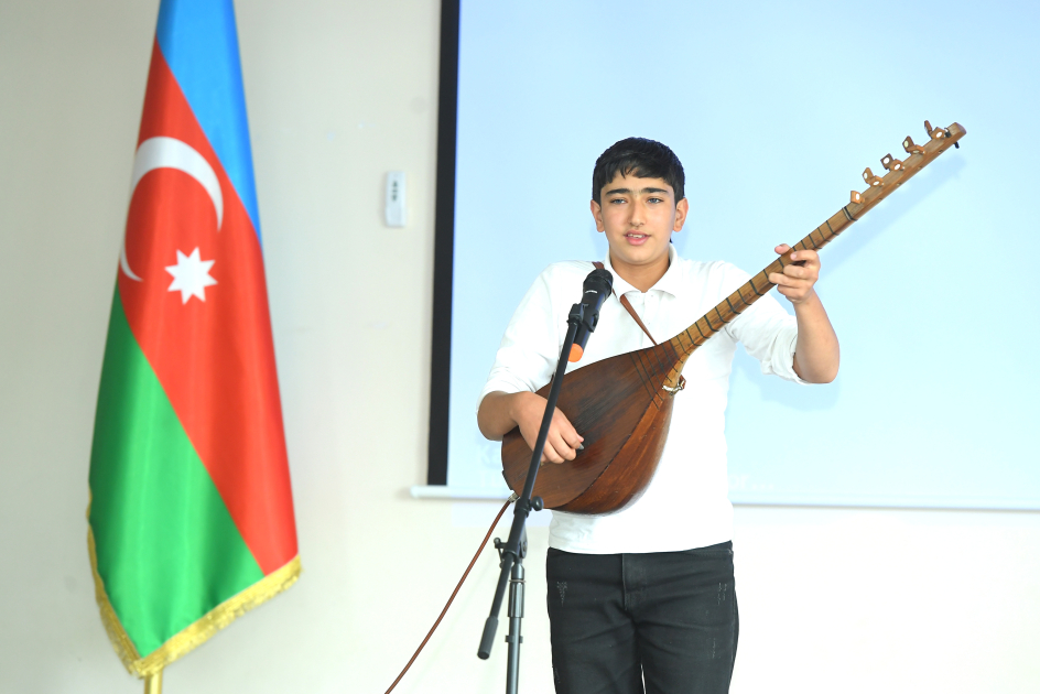 Xankəndidə AZƏRTAC-ın Uşaq Bilik Portalının təqdimatı olub - FOTO - Foto 4