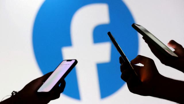 "Facebook" və "Messenger" qlobal miqyasda çökdü