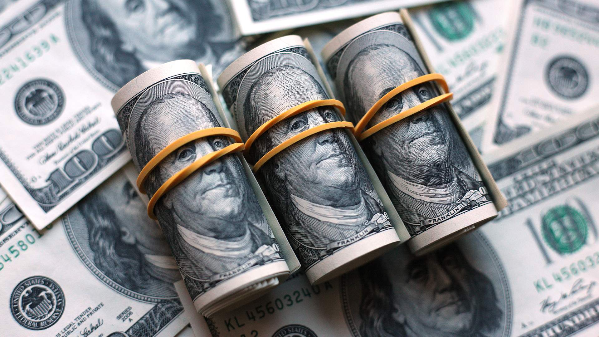 Ukraynanın dövlət borcu son 4 ildə 110 mlrd. dollardan çox artıb