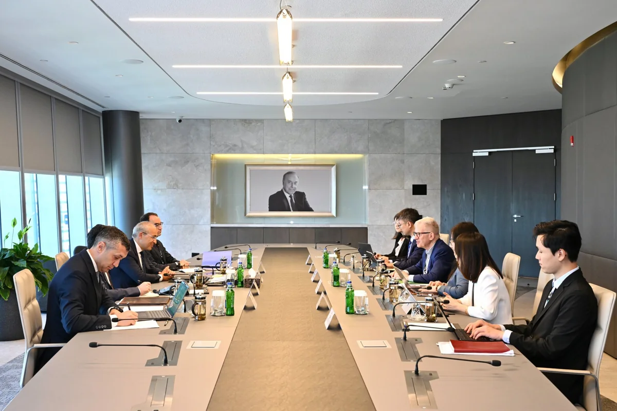 Azərbaycan AIIB ilə strateji tərəfdaşlığının gücləndirilməsini müzakirə edib