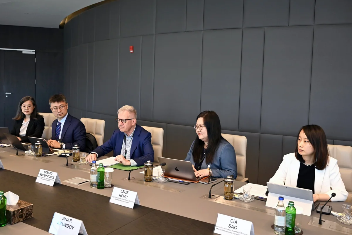 Azərbaycan AIIB ilə strateji tərəfdaşlığının gücləndirilməsini müzakirə edib - Foto 2
