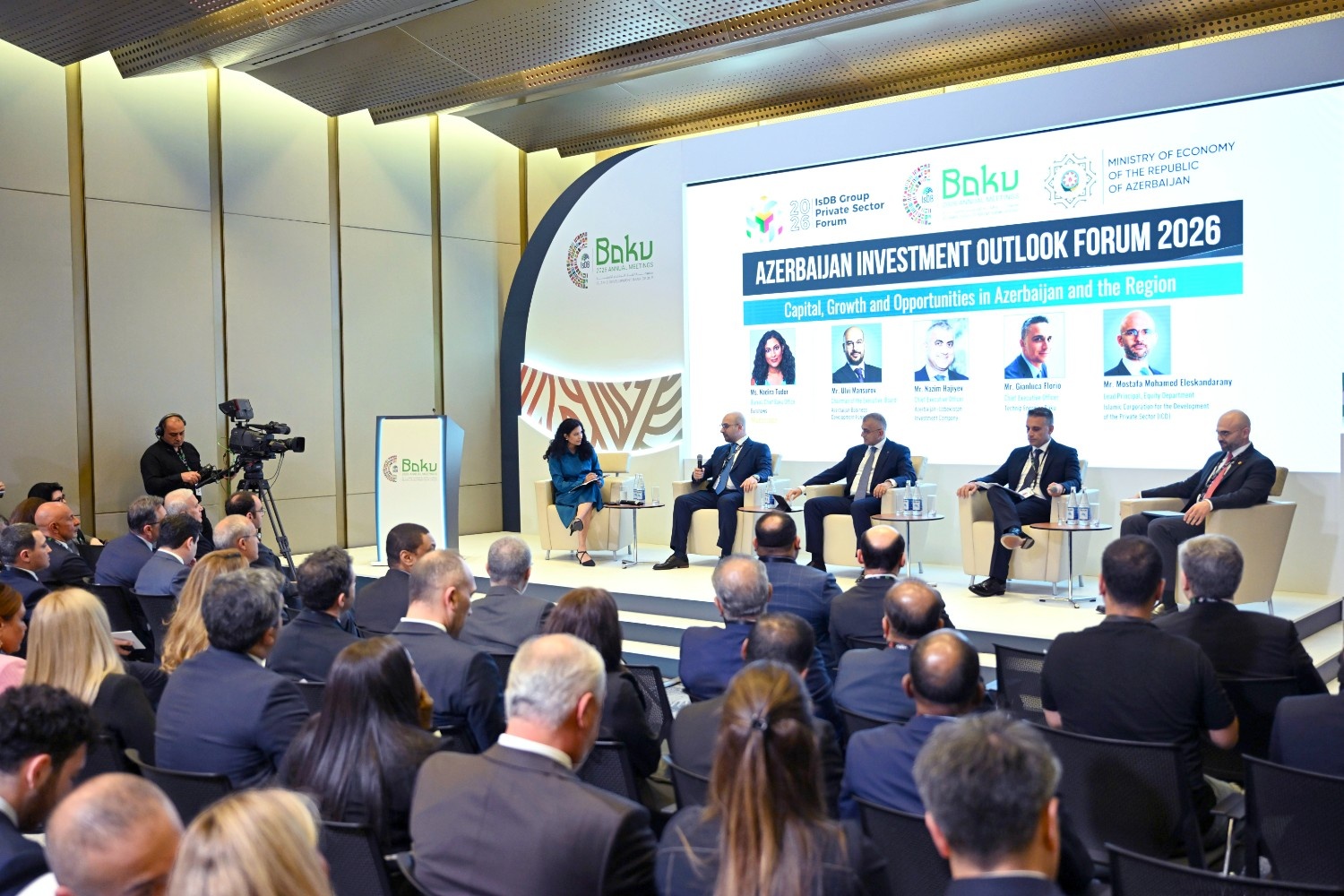 Bakıda İİB Qrupunun İllik Toplantıları çərçivəsində İnvestisiya Perspektivləri Forumu keçirilir 