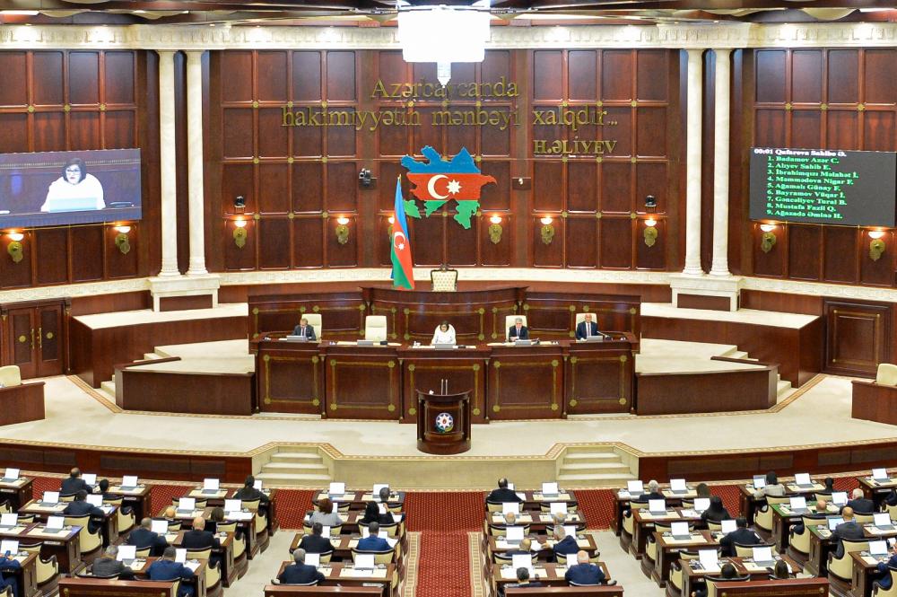 Milli Məclisinin növbədənkənar sessiyasının növbəti iclasının tarixi və gündəliyi açıqlanıb 