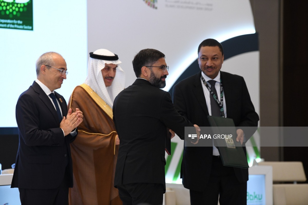 ICD və Azərbaycandan olan tərəfdaşlar arasında 295 milyon dollarlıq sənədlər imzalanıb - FOTO - Foto 3
