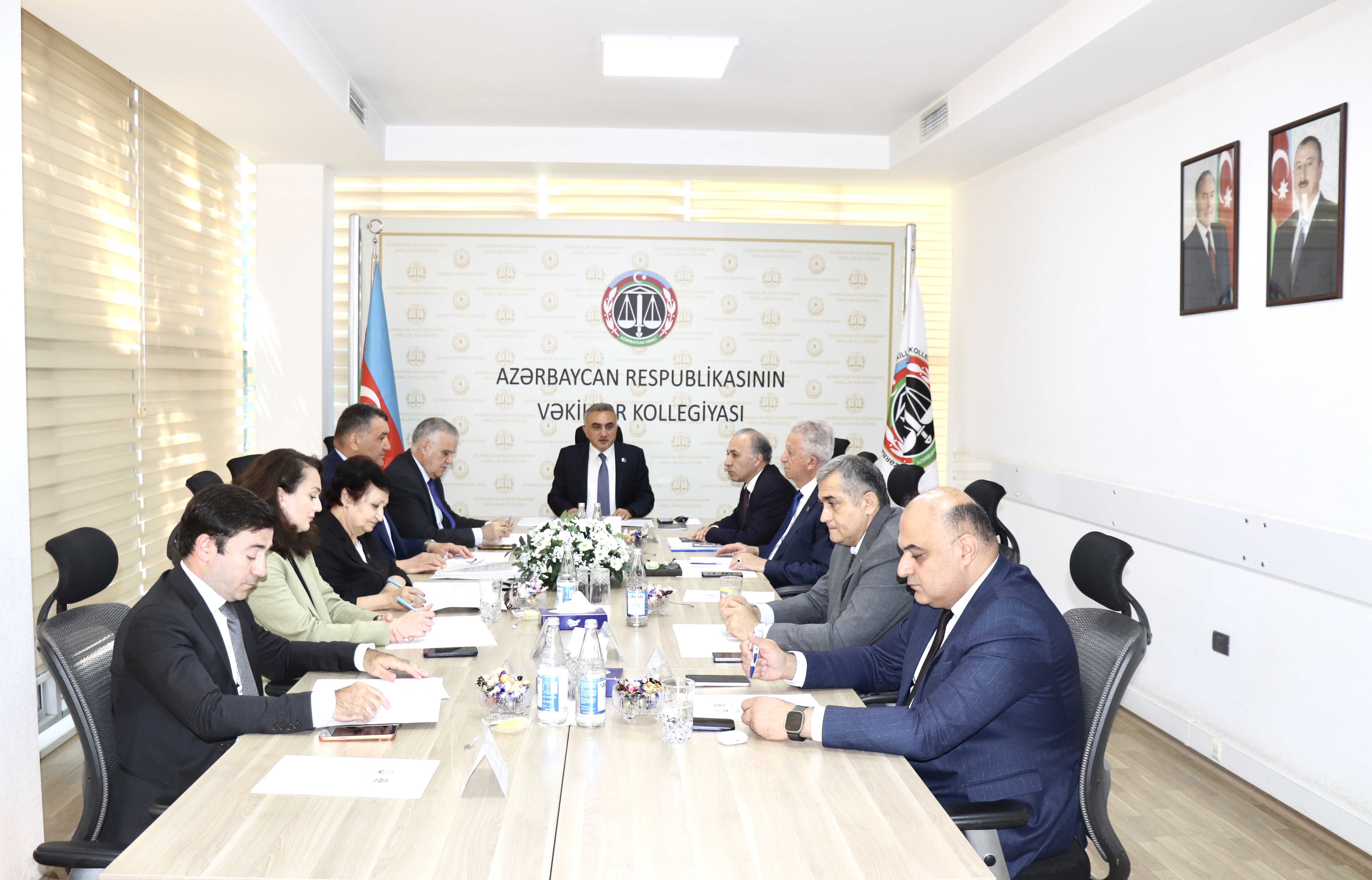 Bir vəkil Vəkillər Kollegiyasından xaric edildi, beşi cərimələndi