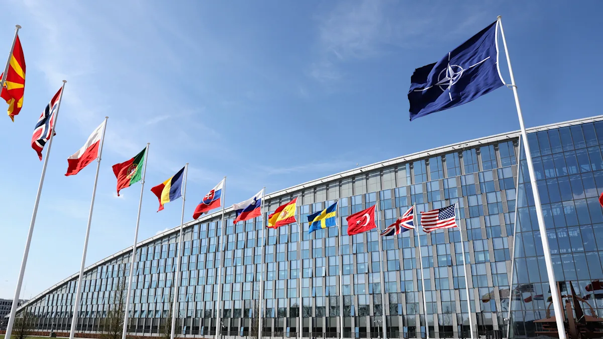 NATO Ukrayna üçün 70 milyard avroluq yeni maliyyə yardımı paketi hazırlayır