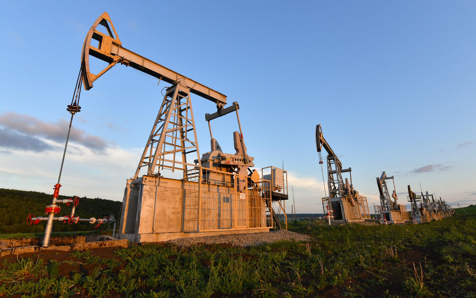 OPEC: 2050-ci ilə qədər neft sənayesinin 17,7 trilyon dollara ehtiyacı var