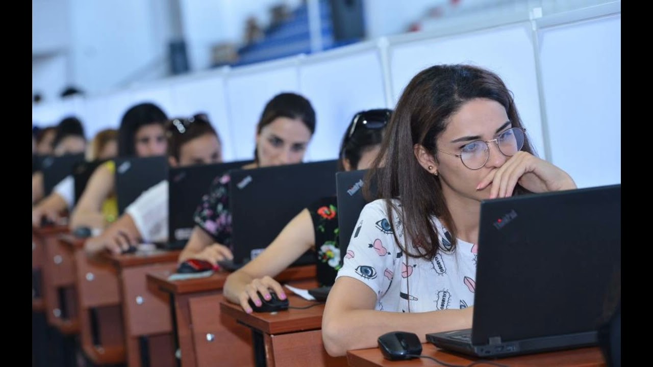 Sertifikasiya üzrə test imtahanının ikinci günündə 3 mindən çox müəllim iştirak edib