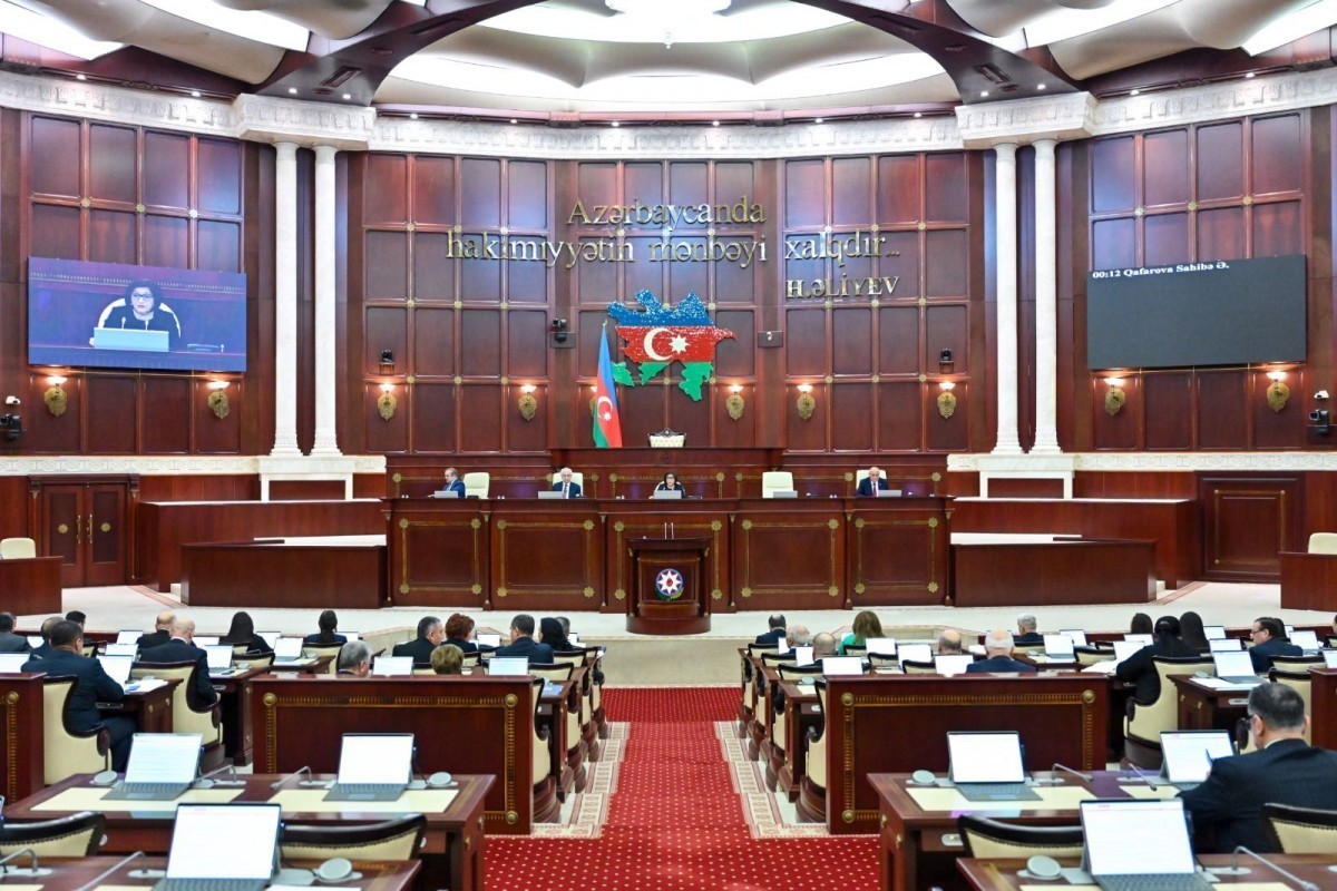 Gömrük Məcəlləsində dəyişiklik üçüncü oxunuşda qəbul olunub