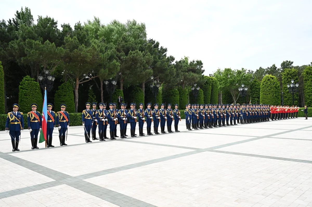 Sərdar Berdiməhəmmədovun Bakıda rəsmi qarşılanma mərasimi olub - Foto 9