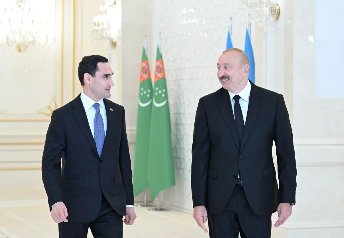 Sərdar Berdiməhəmmədovun Bakıda rəsmi qarşılanma mərasimi olub - Foto 11