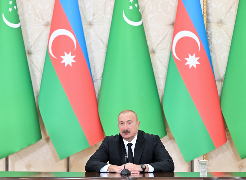 Azərbaycan və Türkmənistan prezidentləri mətbuata bəyanatlarla çıxış ediblər - Foto 3