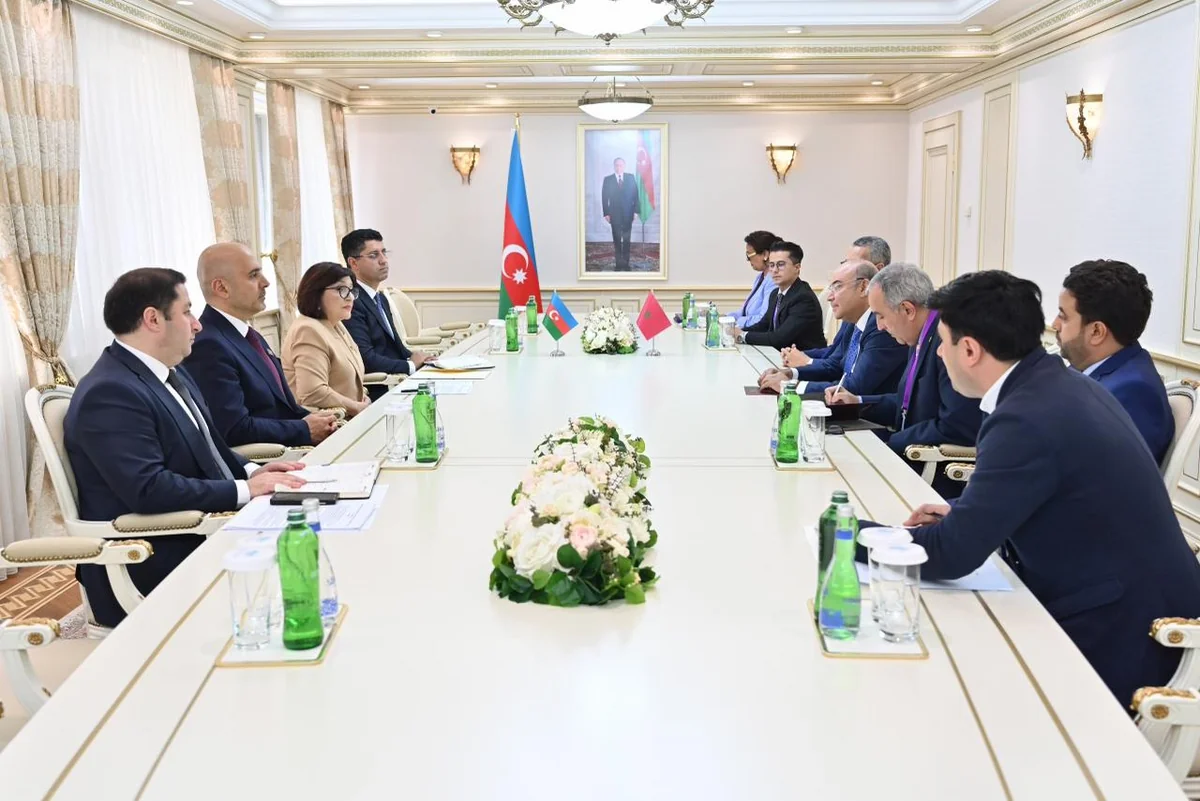 Azərbaycanla Mərakeş arasında münasibətlər müzakirə edilib