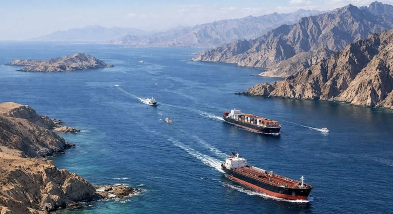 Oman və İran Hörmüz boğazından keçid üçün gömrük rüsumları almayacaqlar