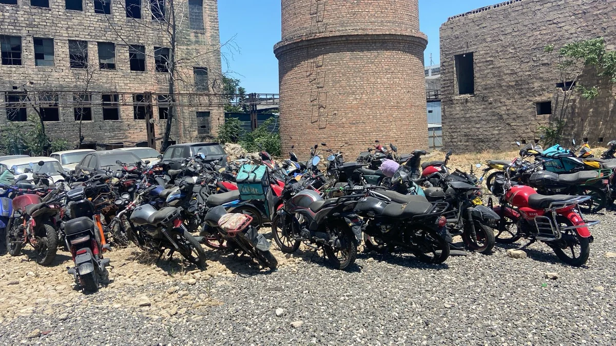 DYP: Bakıda qaydalarını pozan 79 motosiklet və moped duracağa yerləşdirilib