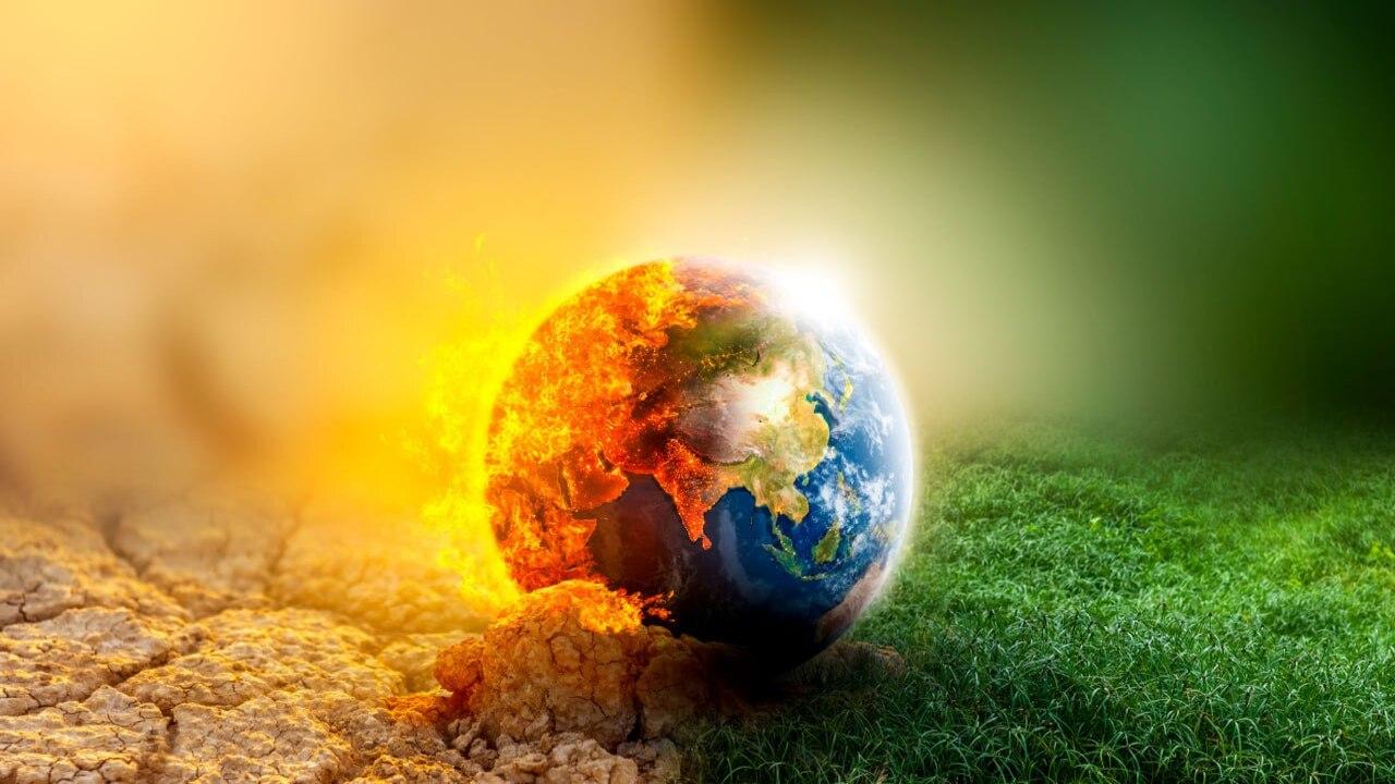 ÜST: Avropada temperatur qlobal orta göstəricidən iki dəfə sürətlə artır