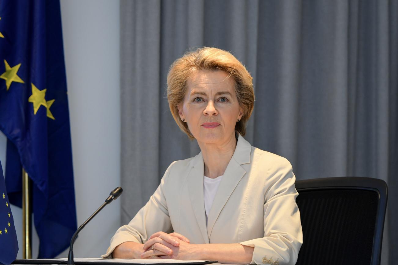 Fon der Leyen: Aİ Ukraynaya 200 milyard avro hərbi və iqtisadi yardım ayırıb