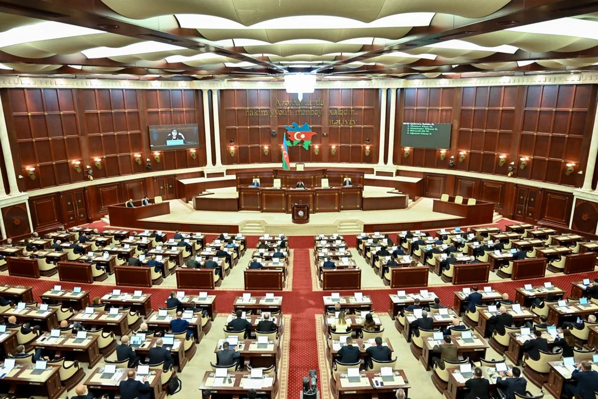 Deputatlar Ukraynaya səfər edəcəklər