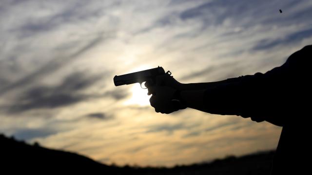 Almaniyada silahlı insident: 5 nəfər ölüb