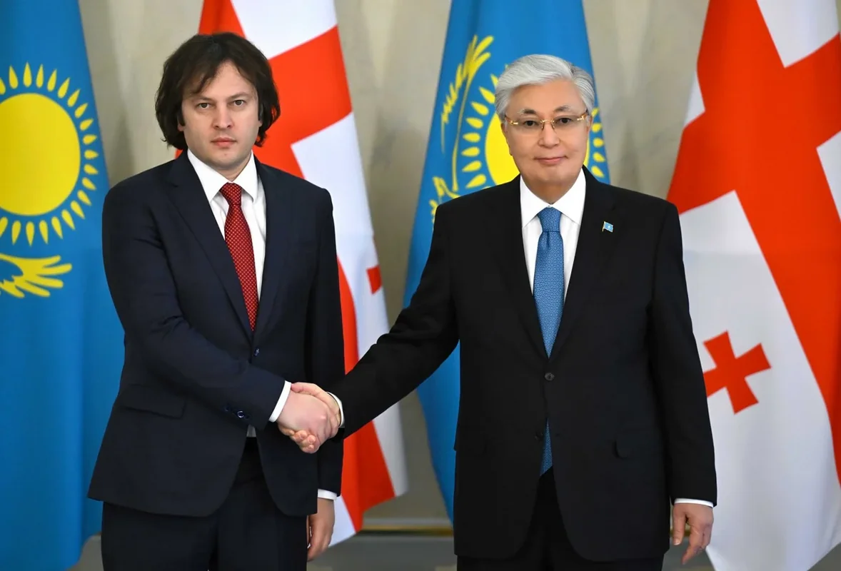 Gürcüstan və Qazaxıstan strateji tərəfdaşlıq haqqında saziş imzalayıblar