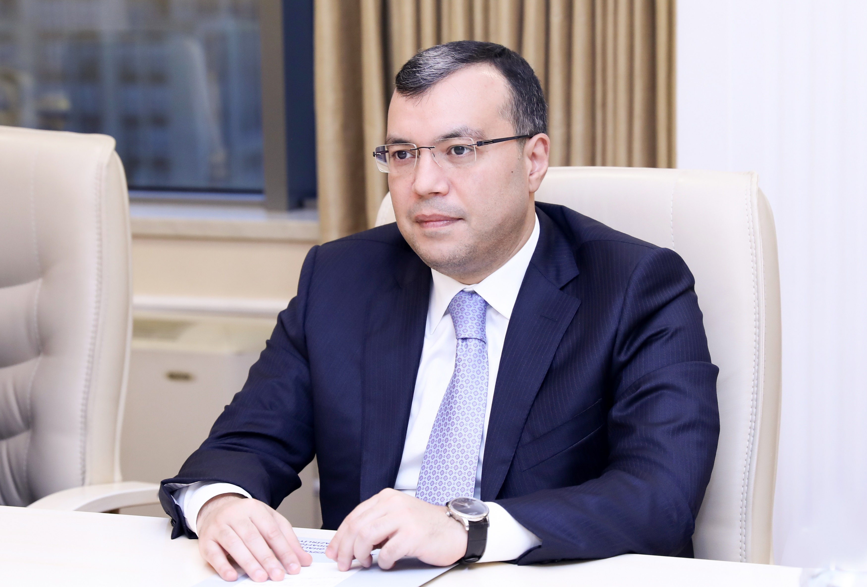 Maliyyə naziri: “Dövlət büdcəsinin neft gəlirlərindən asılılığının azaldılması dövlətin əsas prioritetlərindən biridir”