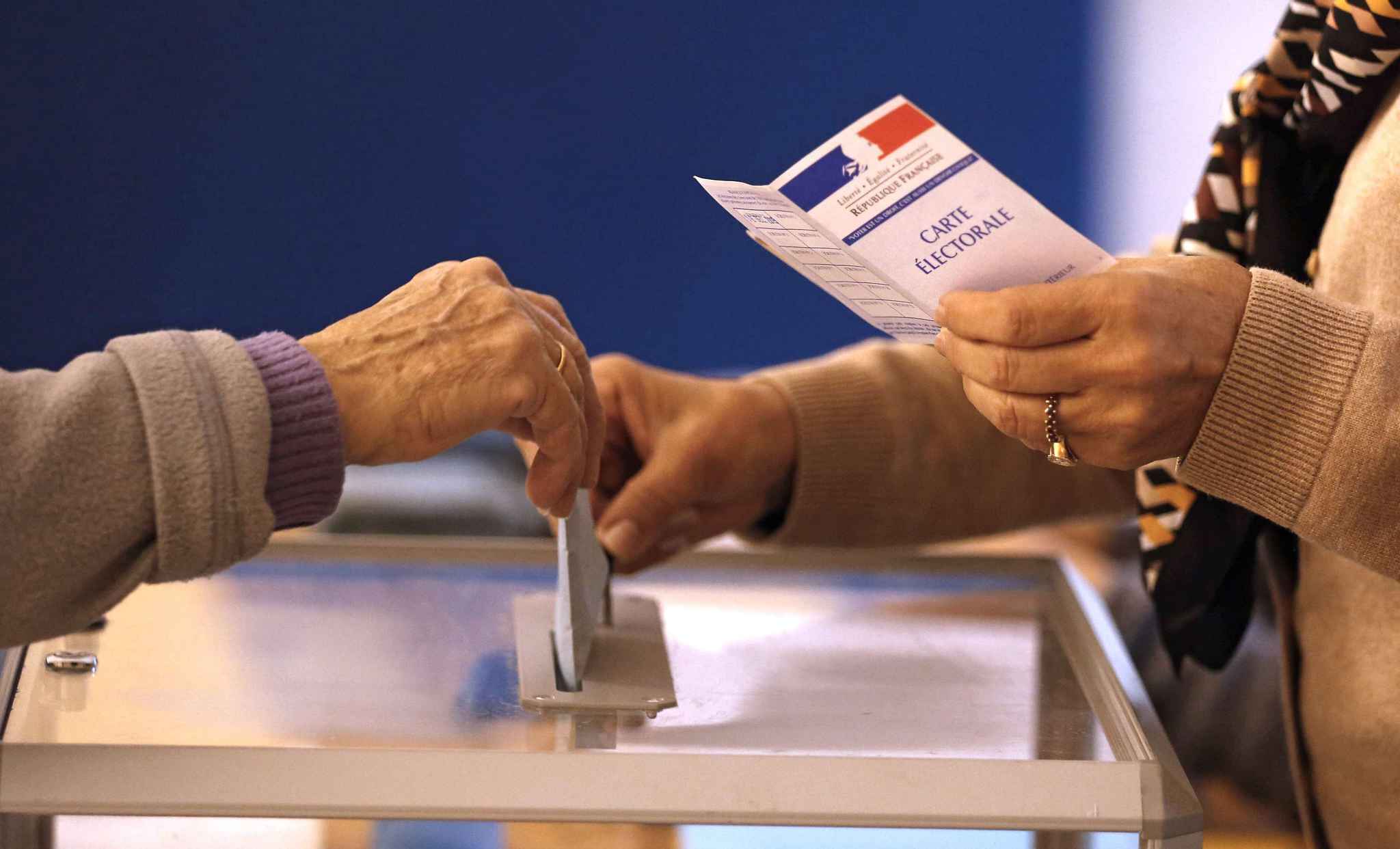 Fransa yeni prezidentini bu tarixdə seçəcək