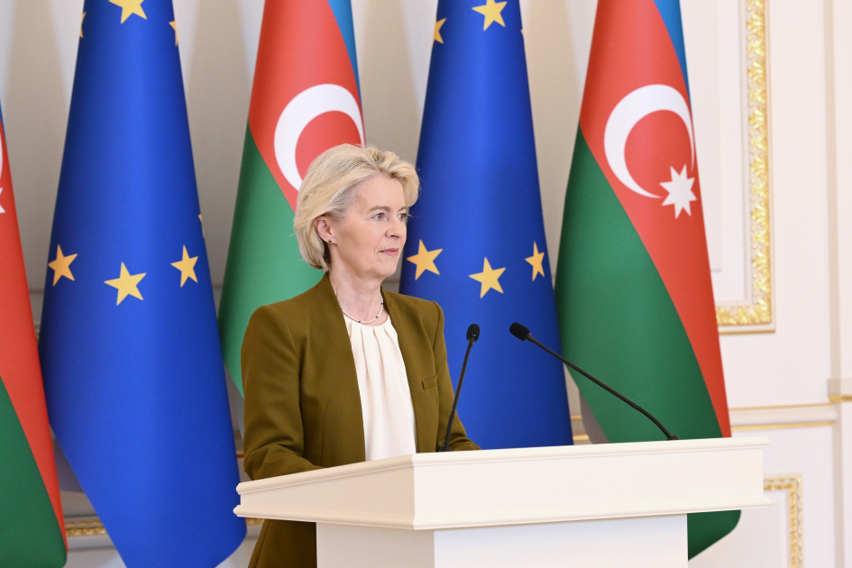 Ursula Fon der Lyayen: Müfəssəl əməkdaşlıq sazişi üzərində işlərimizi davam etdiririk