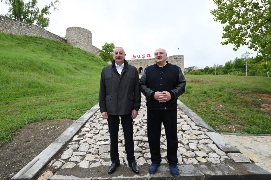 İlham Əliyev Aleksandr Lukaşenkoya təbrik ünvanlayıb